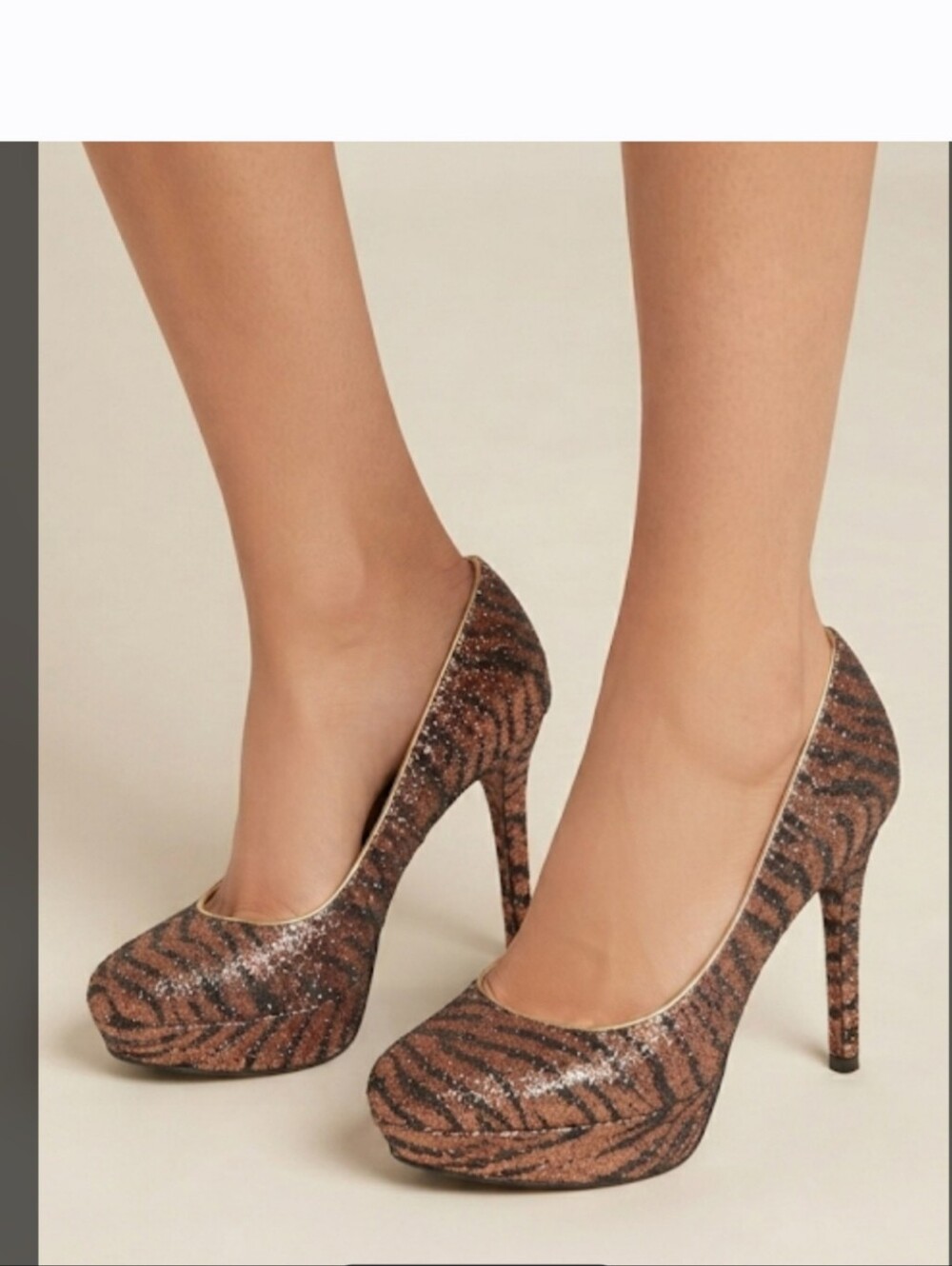 Nine West 8.5 tiger stripe glitter heels platform